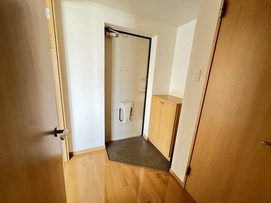 玄関　写真は同タイプ別部屋です。