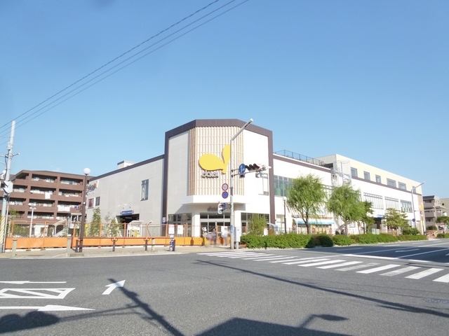 スーパー　ダイエー　浦安駅前店（スーパー）まで600m