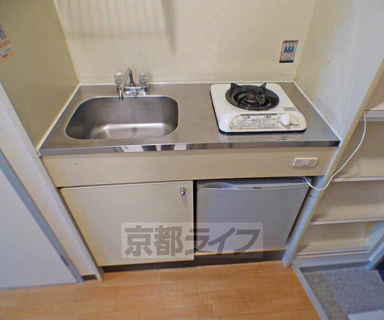 キッチン　キッチンです。