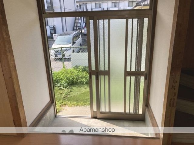 MTハイツ2の玄関写真