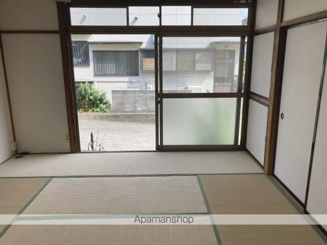 MTハイツ2の居間写真