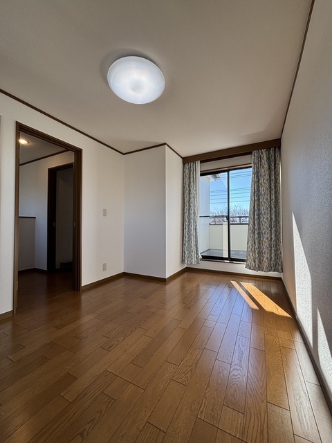 その他部屋・スペース　３階洋室６．２畳