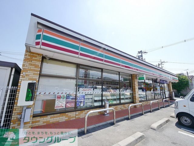 コンビニ　セブンイレブン所沢泉町店（コンビニ）まで670m