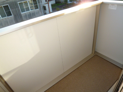 バルコニー　陽当たり良好のバルコニーです★