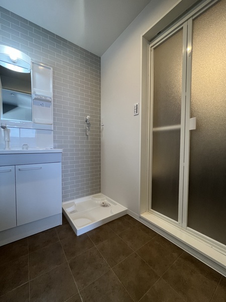 洗面設備　忙しい朝には欠かせない洗面所です