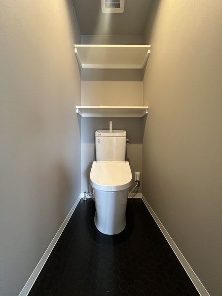 トイレ　トイレもきれいです