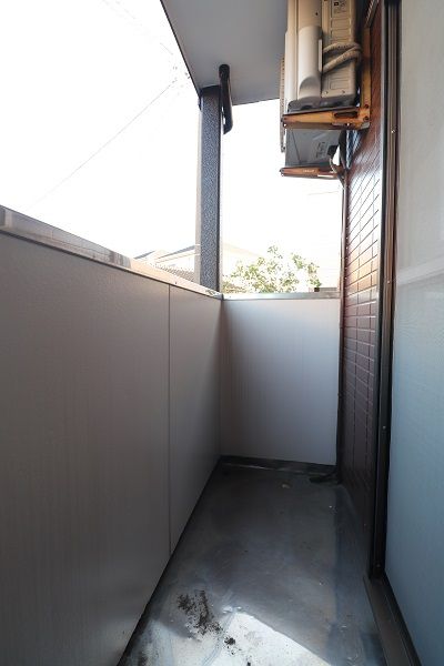 バルコニー　陽当たり良好なバルコニーです