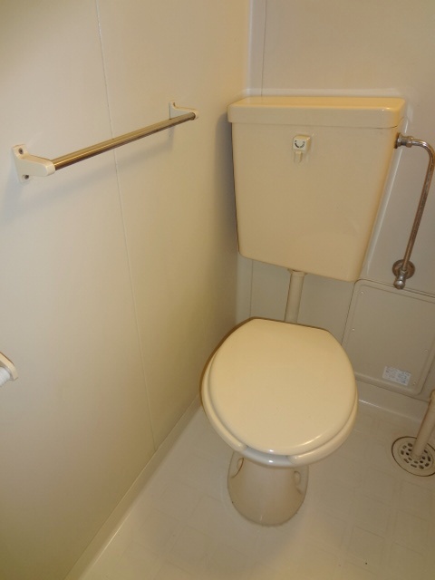 トイレ　トイレもきれいです