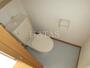 トイレ　同物件別部屋です