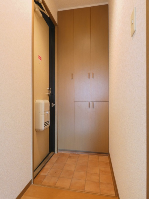 玄関　図面と現状に相違がある場合には現状を優先