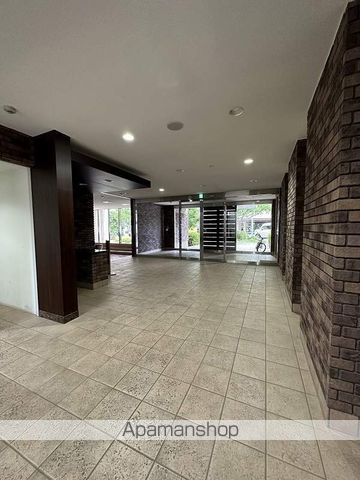 ロビー　ロビー