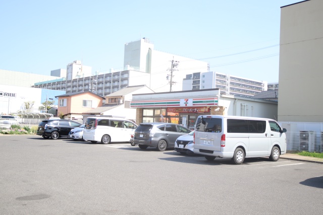 コンビニ　セブンイレブン名古屋又穂町店（コンビニ）まで200m