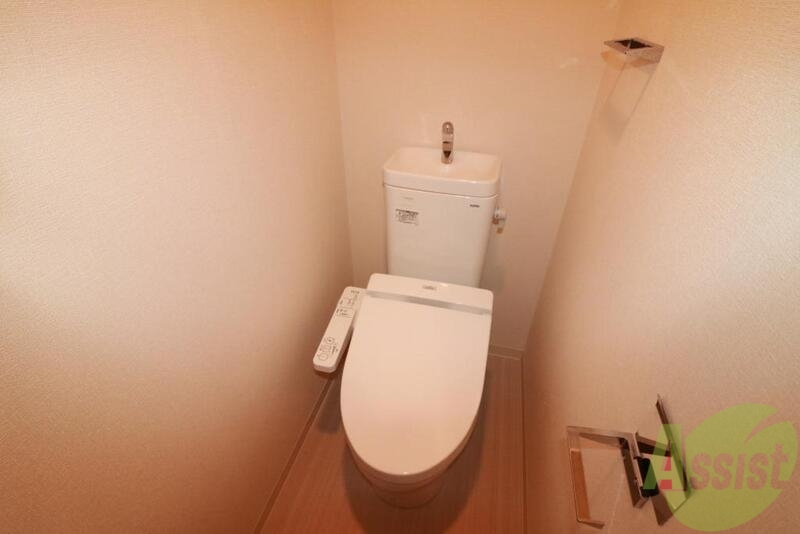 トイレ　ウォシュレット付きのトイレです。