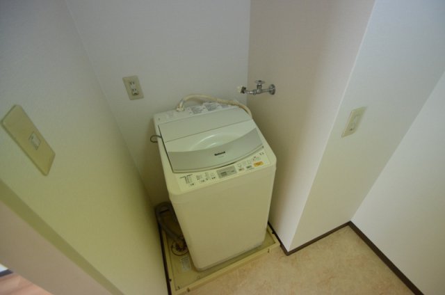 その他　な・・・なんと洗濯機も標準装備！