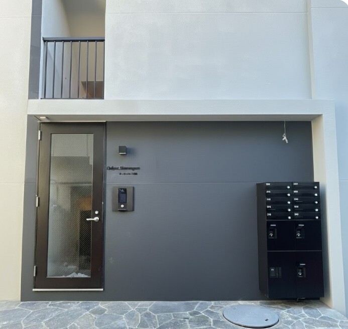 エントランス　エントランス