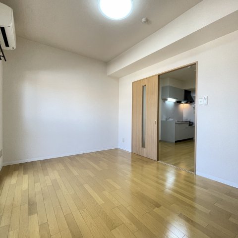 居室・リビング　同仕様タイプです