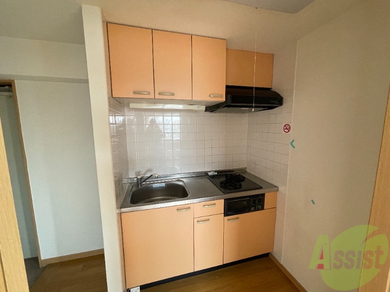 キッチン　キッチンはシステムキッチンです。お料理が捗りそうです。