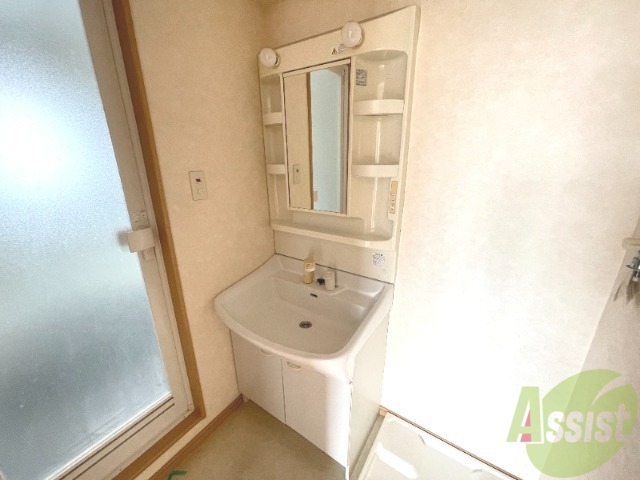 洗面設備　忙しい朝の味方！独立洗面台はこちらです。