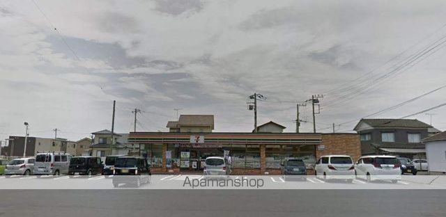 コンビニ　セブンイレブン（コンビニ）まで919m