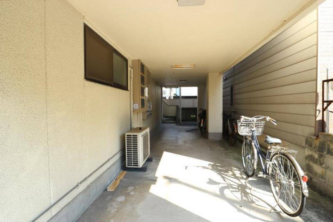 駐車場　駐輪場