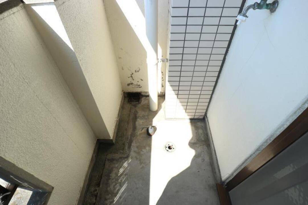 洗面設備　洗濯機置場