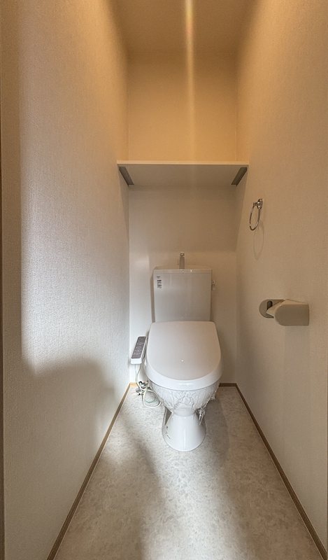 トイレ　落ち着いたトイレです