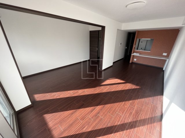 居室・リビング　グランカーサ難波元町　リビング