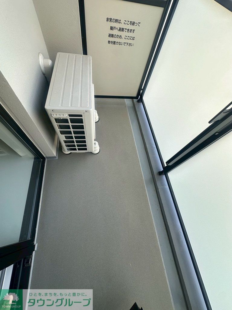 バルコニー　バルコニー