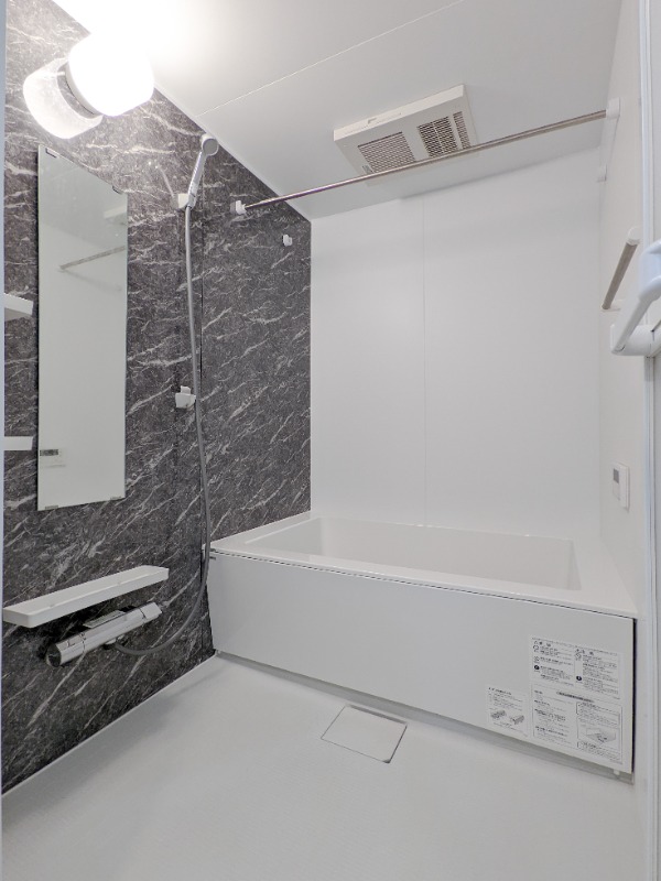 バス・シャワールーム　図面と現状に相違がある場合には現状を優先