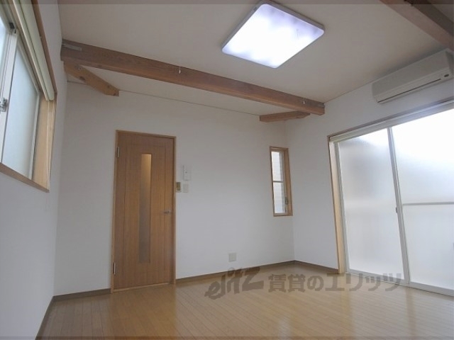 居室・リビング　洋室