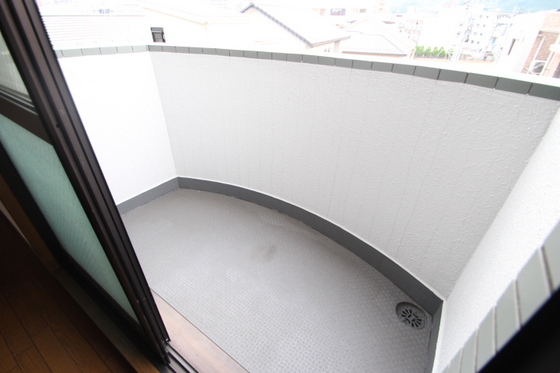 バルコニー　※別号室のお写真です