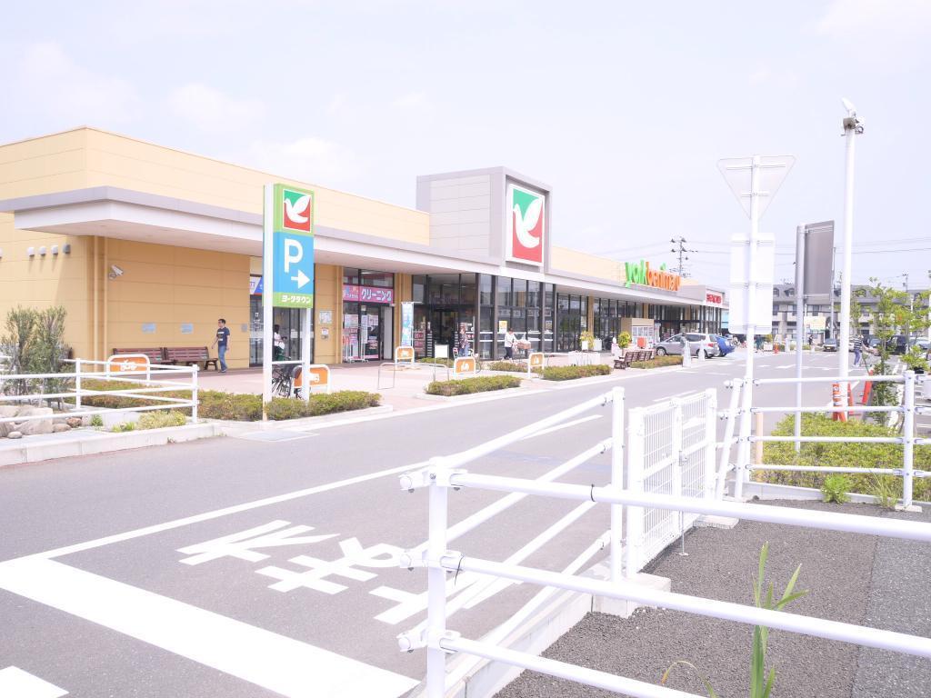 スーパー　ヨークベニマル仙台愛子店（スーパー）まで813m