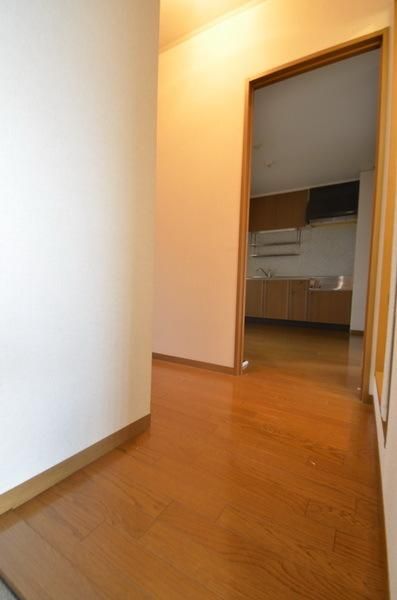 玄関　★お部屋探しは株式会社タウンハウジング東京まで★