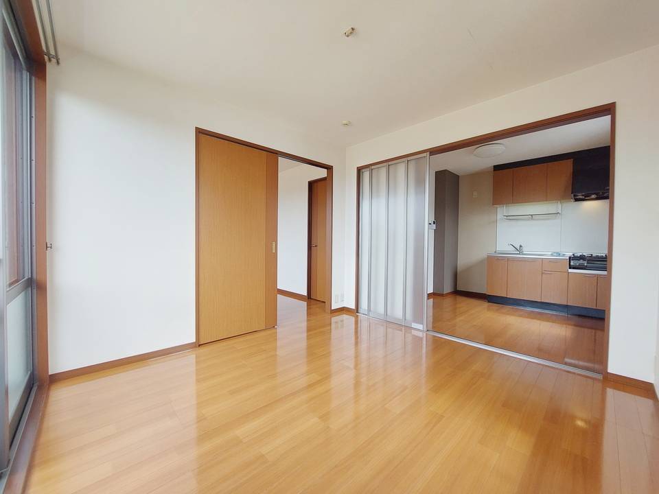 居室・リビング　リビング