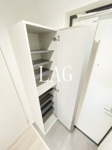 玄関　玄関です。