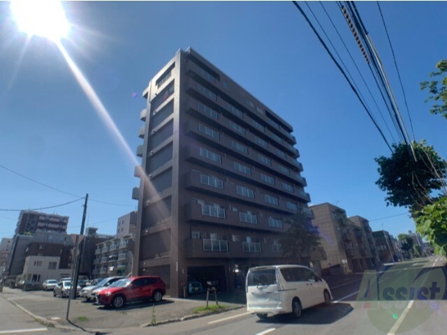 建物外観　札幌市北区北１８条西「フォレストハイムＮ１８」