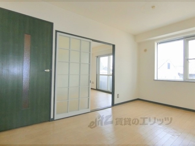 居室・リビング　洋室