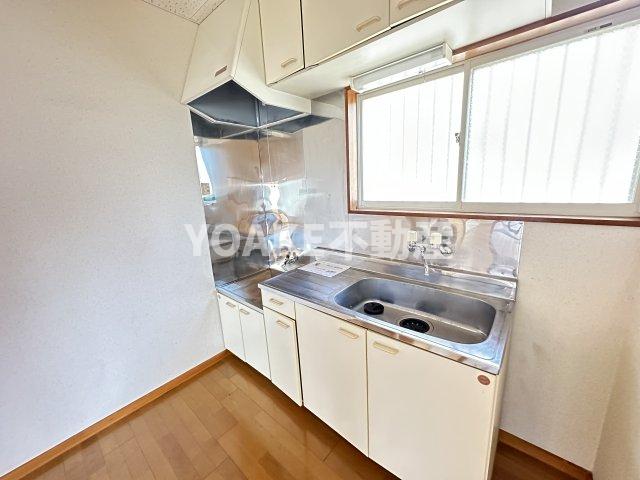 キッチン　画像は別部屋ものです。現況と相違がある場合、現況優先。