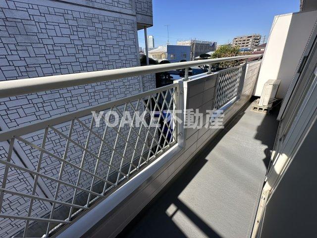 バルコニー　画像は別部屋ものです。現況と相違がある場合、現況優先。