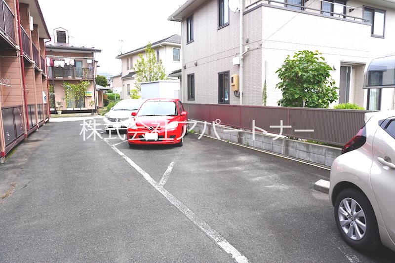 駐車場　駐車場は現在空き無し