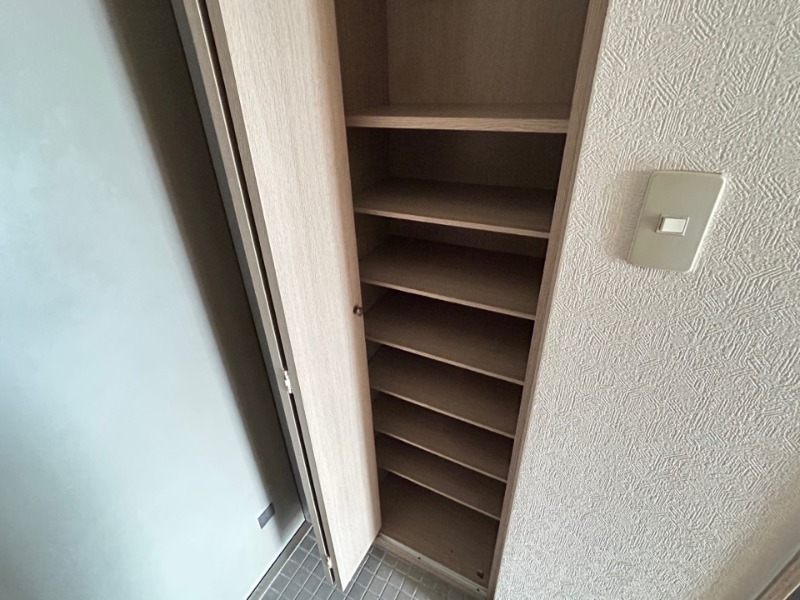 玄関　同物件別部屋イメージ