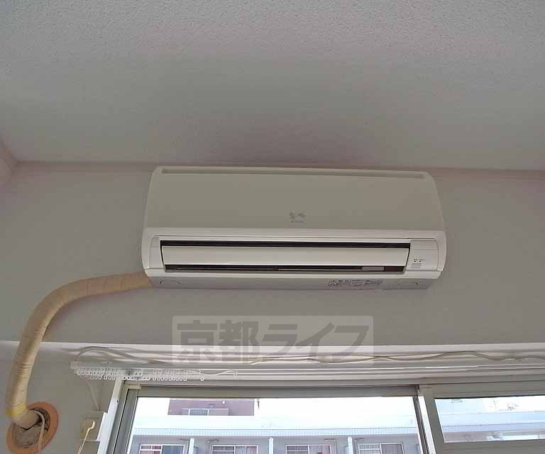 その他設備　エアコン１基ついてます。