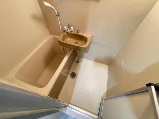 バス・シャワールーム　日々の暮らしに欠かせないお風呂です