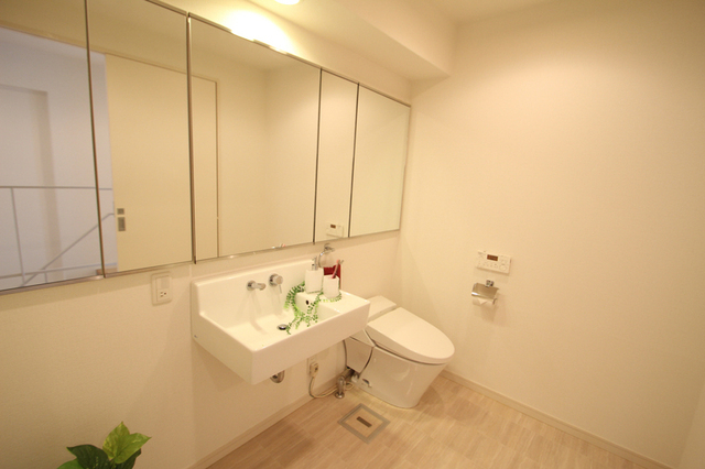 洗面設備　※別室の参考写真の為、現況優先です。