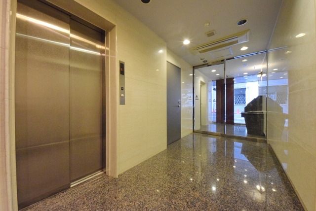 エントランス　お洒落なエントランス周り