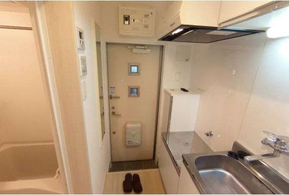 玄関　現況優先