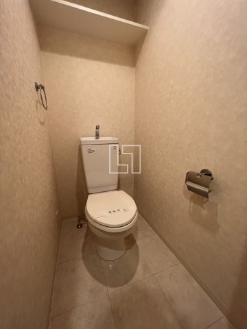 トイレ　プレサンス難波南アーバニッシュ　トイレ