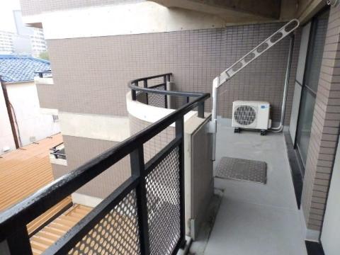 バルコニー　ベランダ