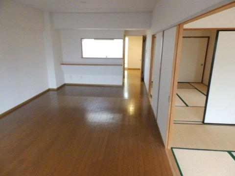 居室・リビング　リビング