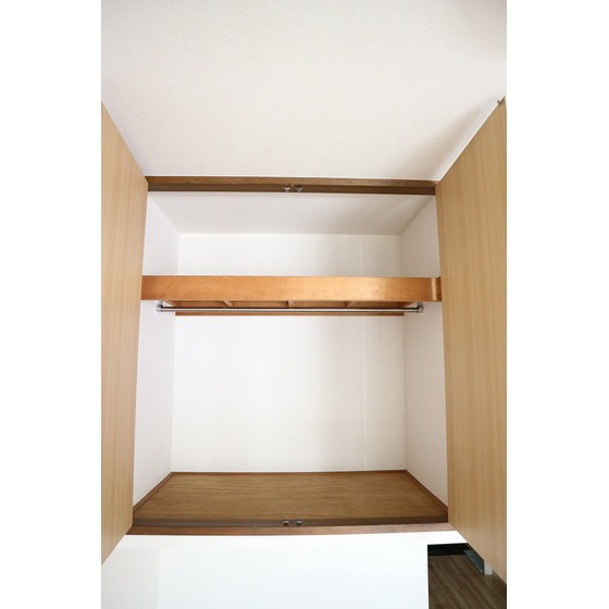 収納　※写真は同タイプの別のお部屋の物